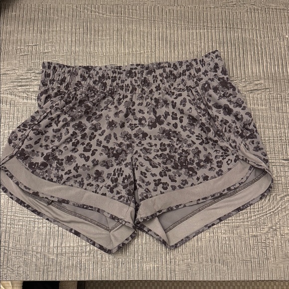 Sold/ not available Athleta Gray Animal Print Shorts - Picture 4 of 10